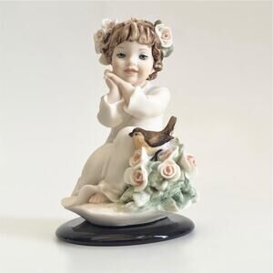 Giuseppe Armani Girl Bird Porcelain Sculpture Sweet Song Florence 5” Figurine